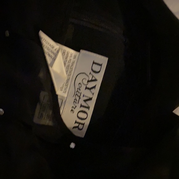 Daymor gown - Picture 3 of 3